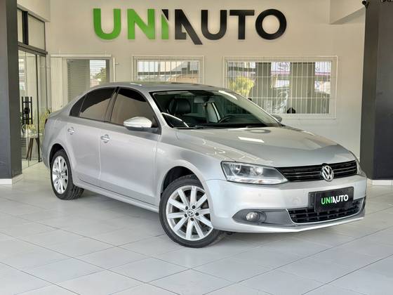 VOLKSWAGEN JETTA 2.0 COMFORTLINE FLEX 4P TIPTRONIC VOLKSWAGEN JETTA 2.0 COMFORTLINE FLEX 4P TIPTRONIC